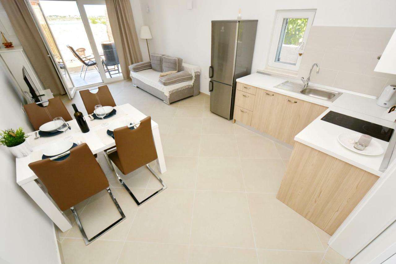 Apartments Piazza ニン エクステリア 写真