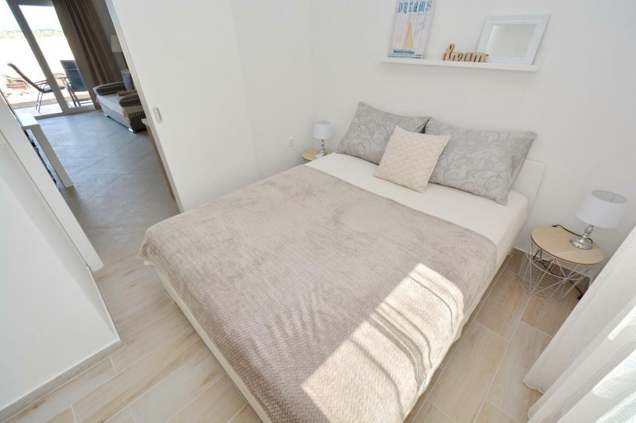 Apartments Piazza ニン エクステリア 写真